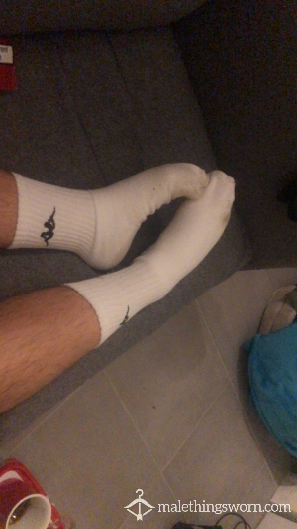 Chaussettes Porter Une Semaine Travaille Maison Et J’ai Même Dormit Avec Deux Nuit