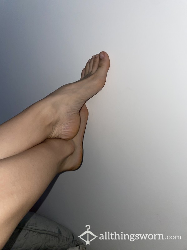 1 Months Feet Pics Supply