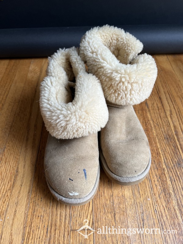 11 Year Old Ugg Bailey Bu*ton Boots