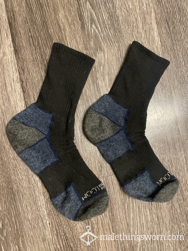 2 Days Worn Black And Blue Fruit Of The Loom Socks