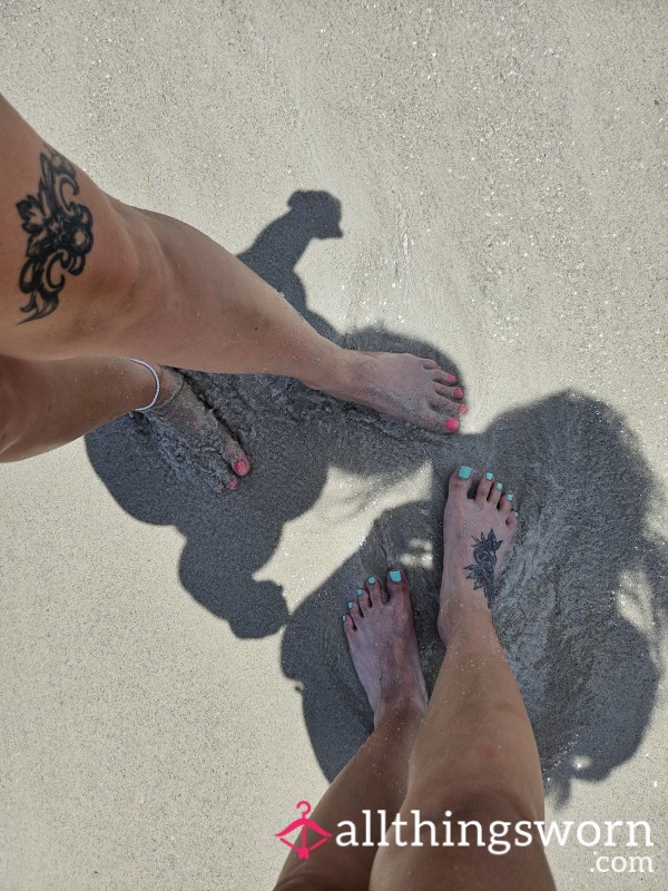 2 Girls Feet Pictures On A Beach Vacation Wet P**l Foot Fet**h Pink & Blue Toes Asian Japanese Girl & White Tattooed Girl Bestfriends ❤️💋 10 Pictures Included !