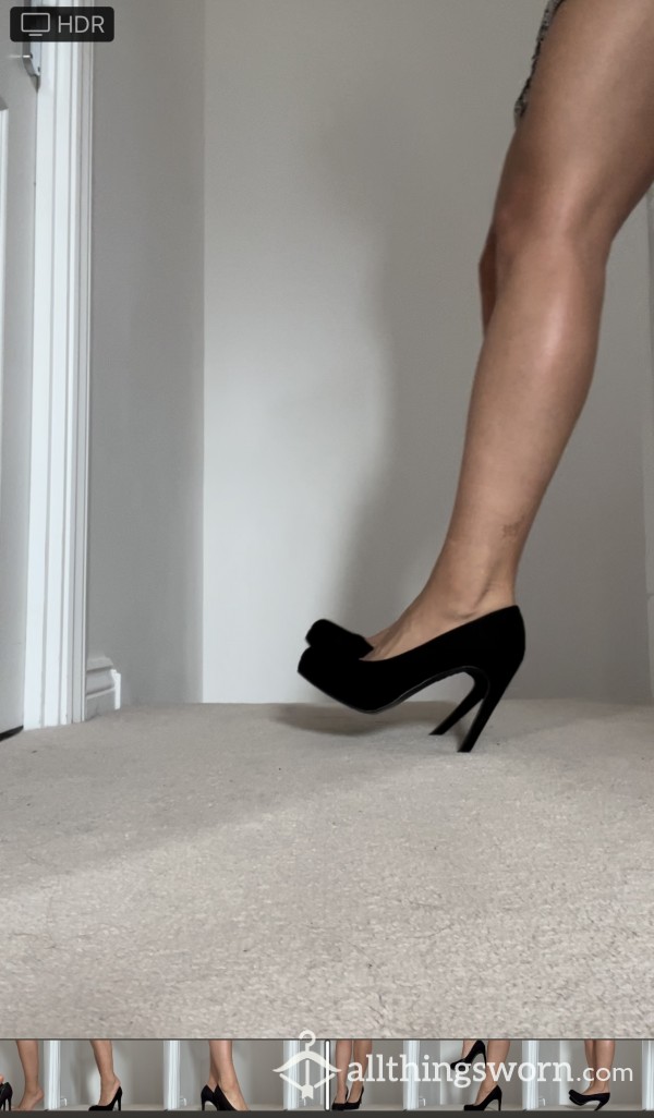 3 Minute Black Heel Upskirt Rocking