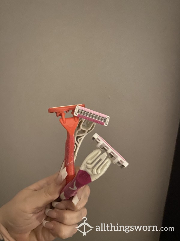 3 Used Dirty Razors