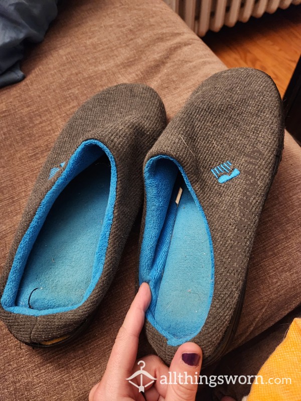 3 Years Worn Indoors Slipper Slides