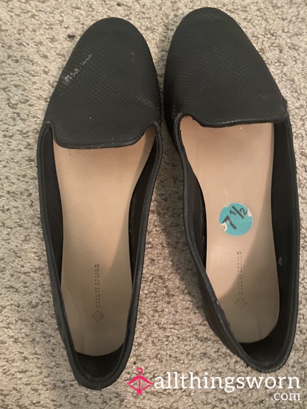 4 Year Old Black Flats. Smell Like Vinegar And Doritos. Well Worn With Socks While Teaching. Left Sticker On. Dried On Sweat Stain