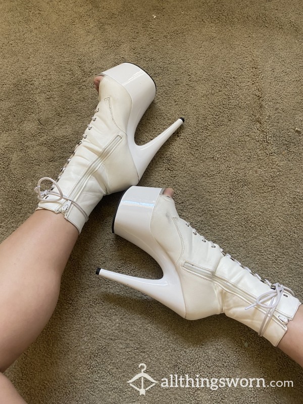 8 Inch Size 9 White Stripper Stilettos