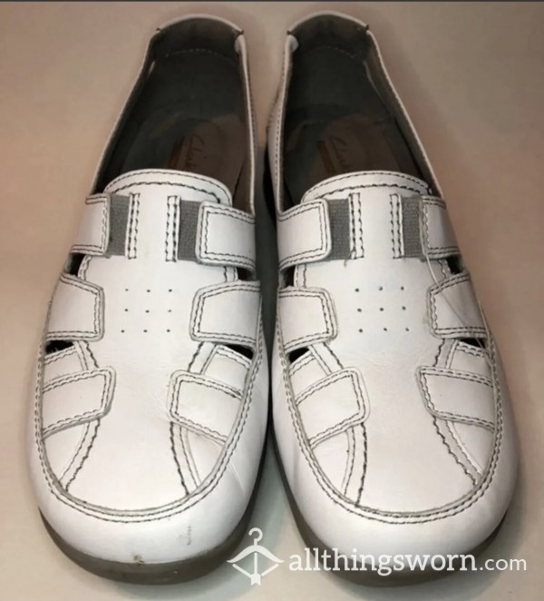 8M Women’s Clark’s Nursing Shoes