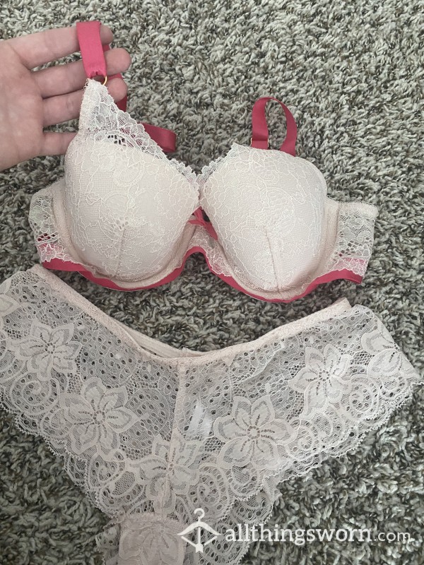 Adorable VS Bra & Panty Set