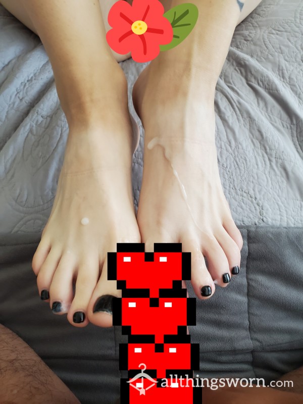 Afternoon Footjob