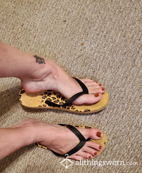 Animal Print Rubber Flip-Flop Sandals