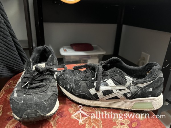 ASICS Well Worn Men’s Size 8