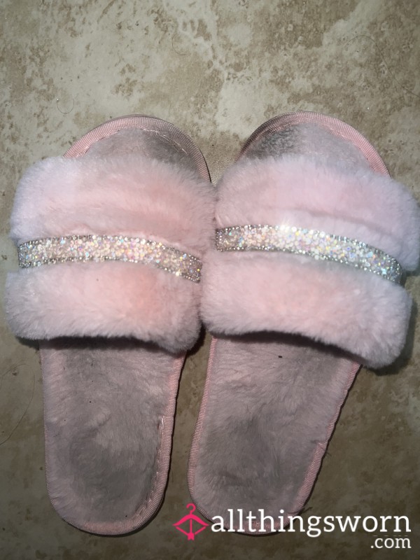 At Home Dirty Pink Slippers 🩷