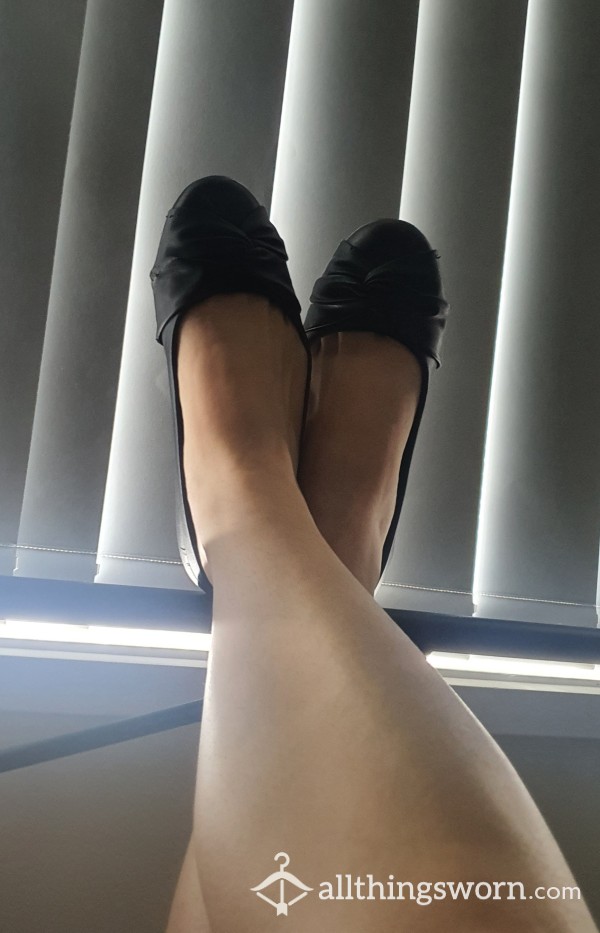 Ballet Flats And Foot Fet**h Content