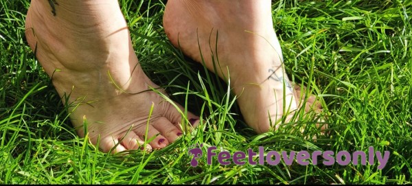 Bare Feet In The Garden