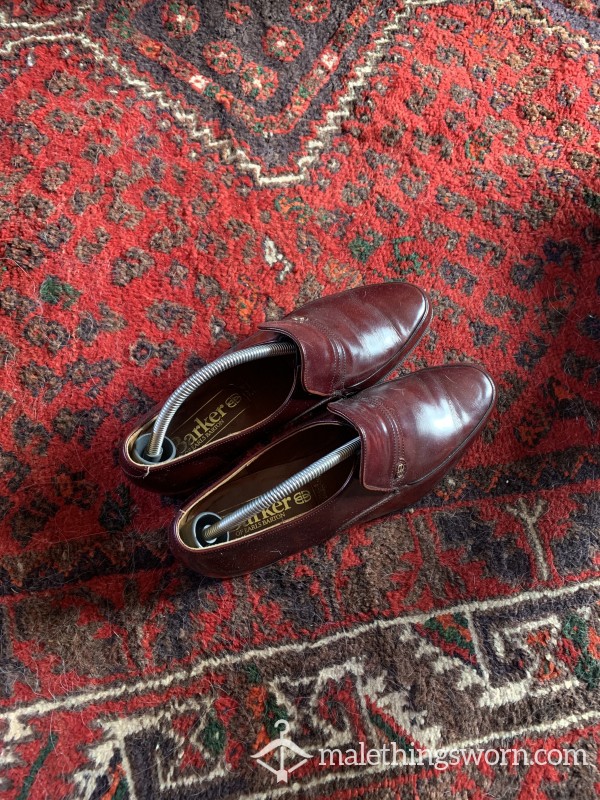 Barker Size 8 Dress Shoes