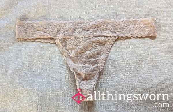 Basic Lace Thong - Nude