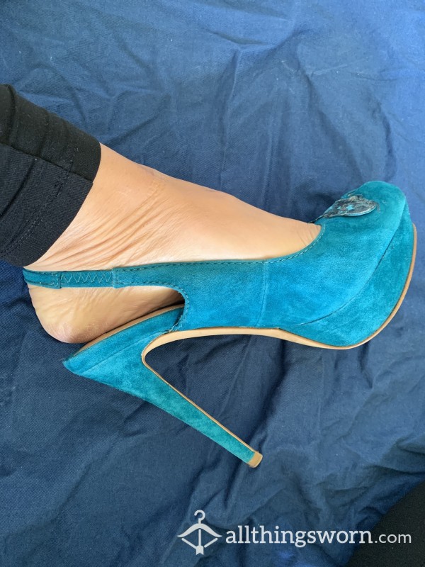 Beautiful Teal Green Heels