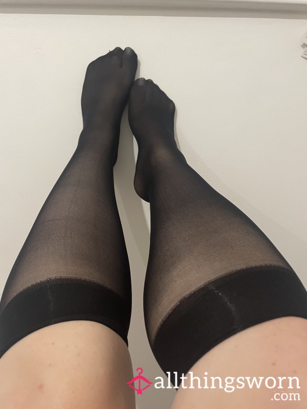 Black 40 Denier Knee High Nylons