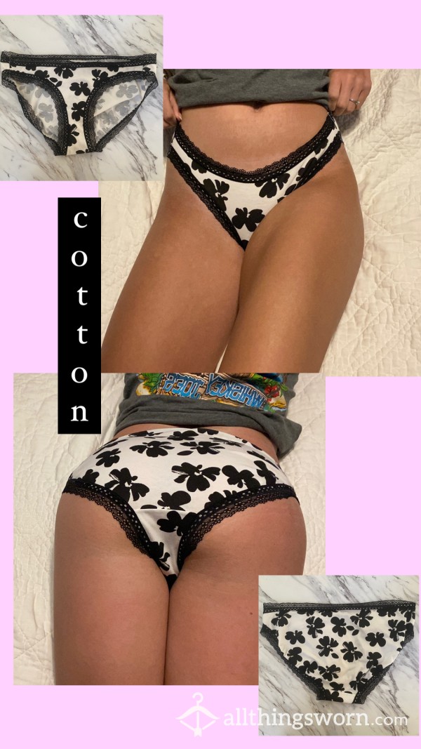 Black And White Cotton Full Coverage Flor*l Panties🖤🤍