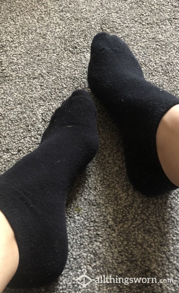 Black Ankle Socks 🧦