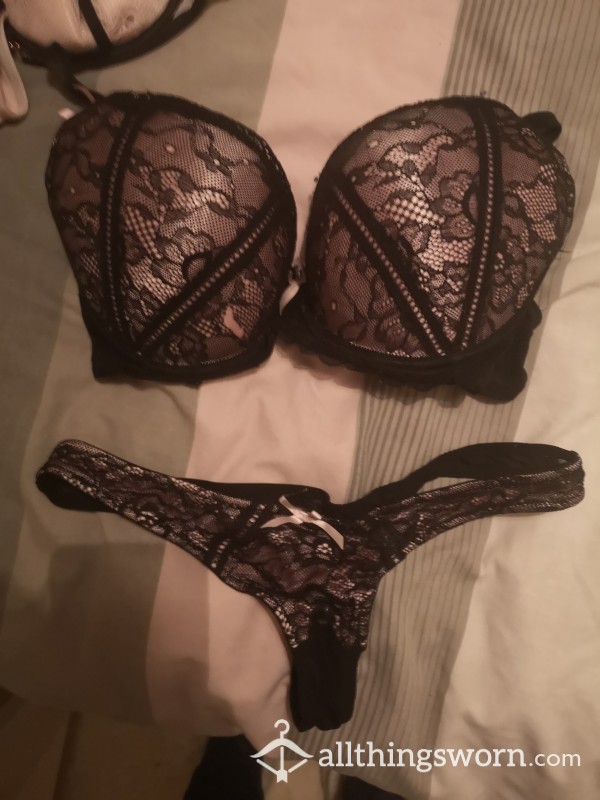 Black Detailed Bra And Thongs