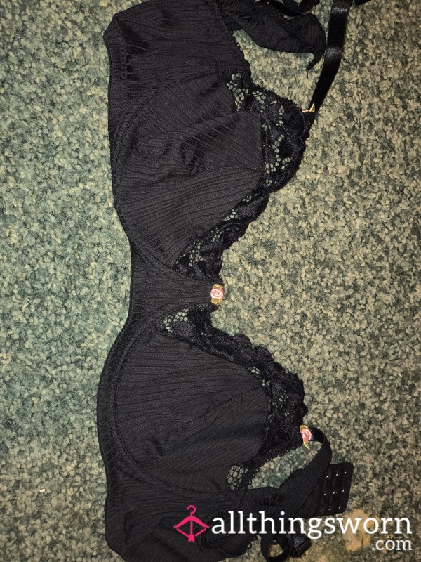 Black Lacey Bra