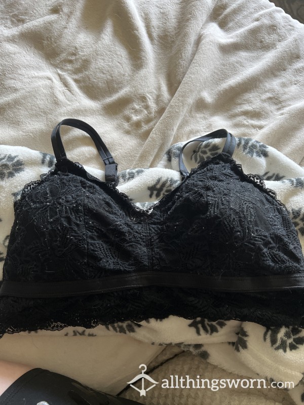 Black Lacy Padded Bralette