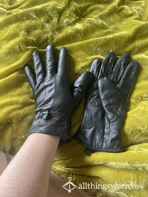 Black Leather Gloves