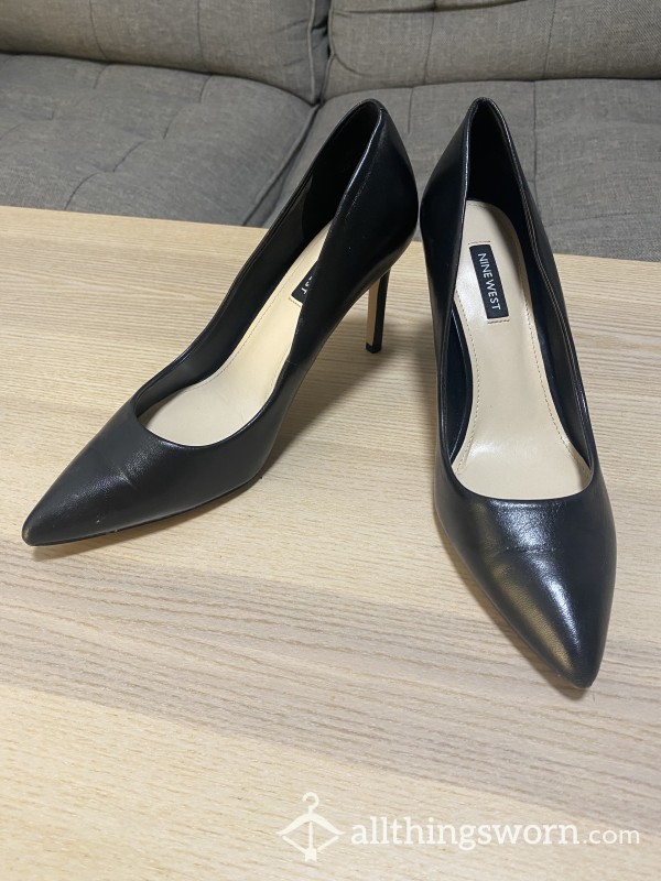 Black Leather Office Pumps