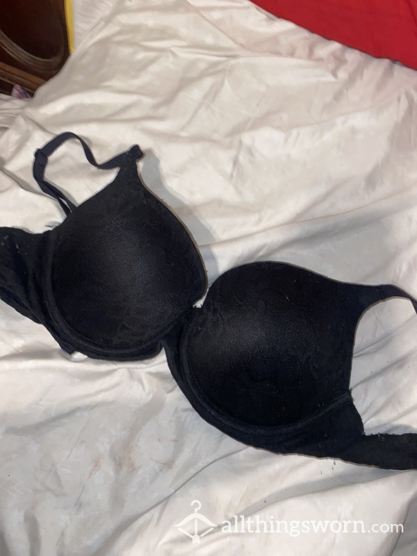 Black Pushup Bra