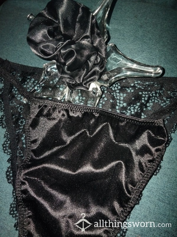 🐈‍⬛ Black Satin 2 Piece