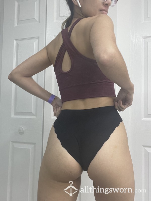 Black Scallop Edge Seamless Panties