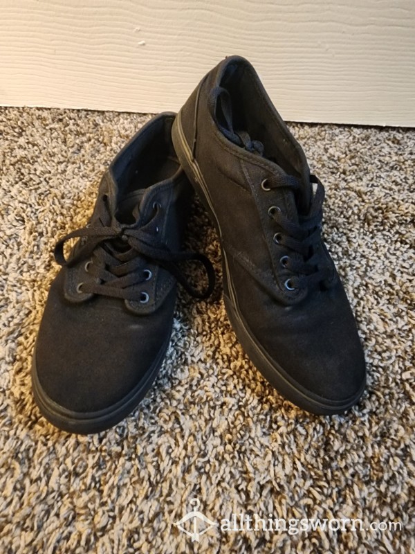 Black Vans Low Profile