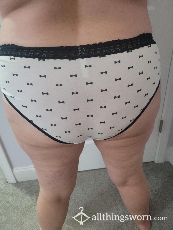 Black & White Bow Bikini Panty