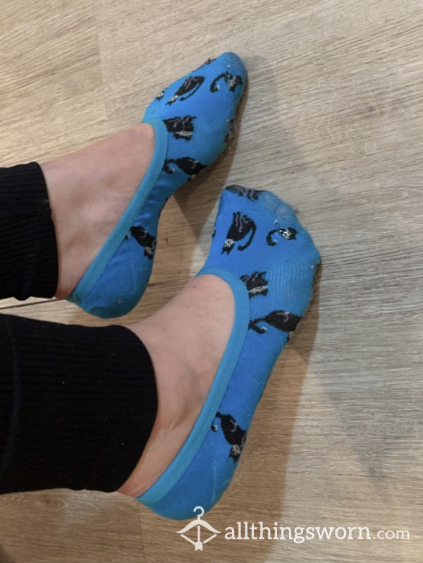 Blue Kitty No Show Socks