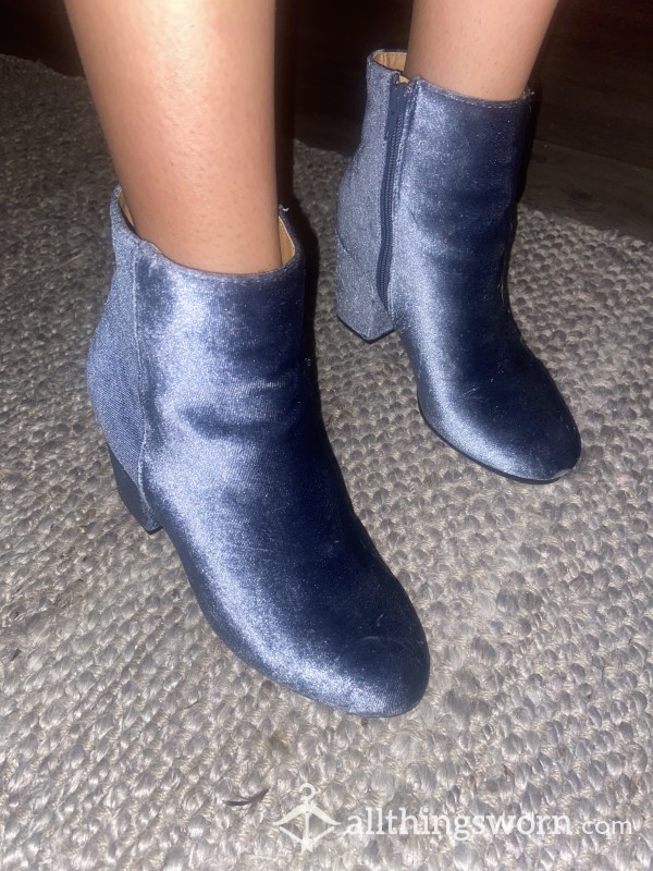 S**y And STINKY Blue Heel Booties