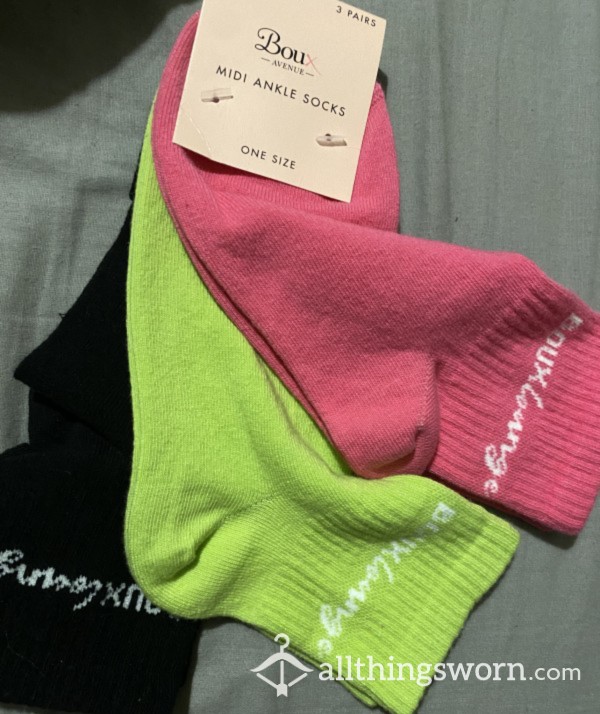 👸Boux Avenue Midi Socks 🧦 🩷💚🖤