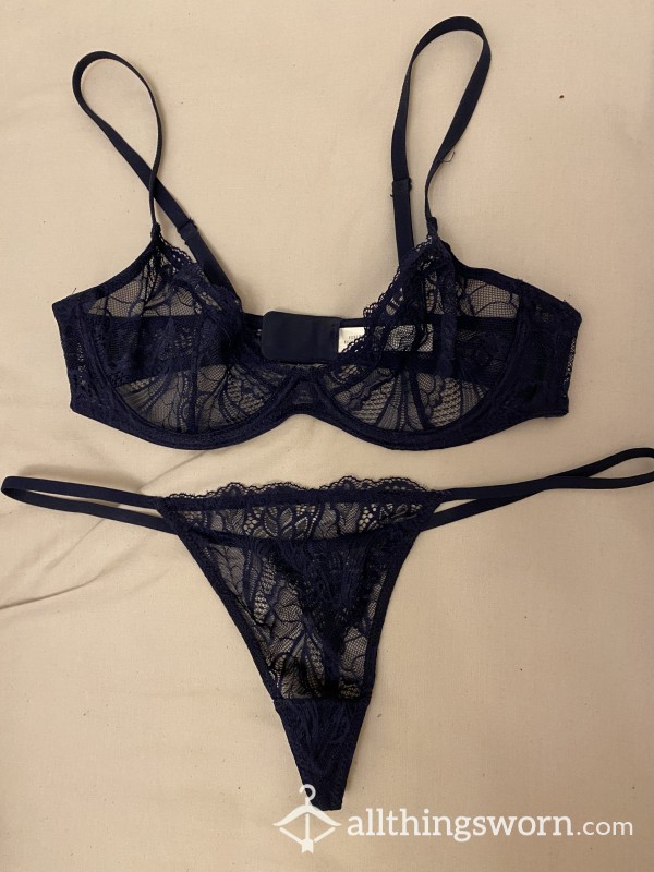 Bra And G String Set💙