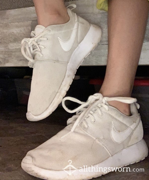 Cheer Shoes/Pomline/Nike