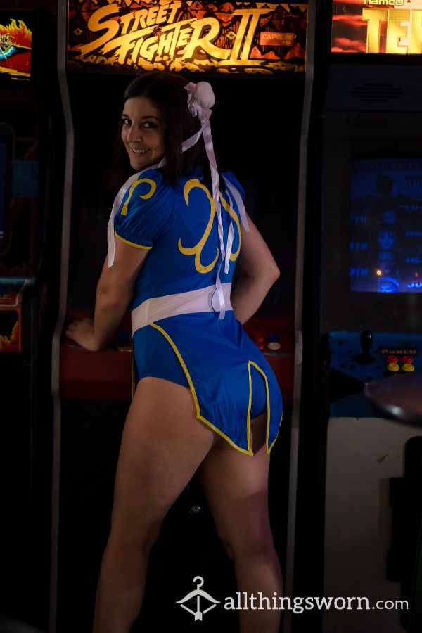 Chun Li Cosplay Or Custom