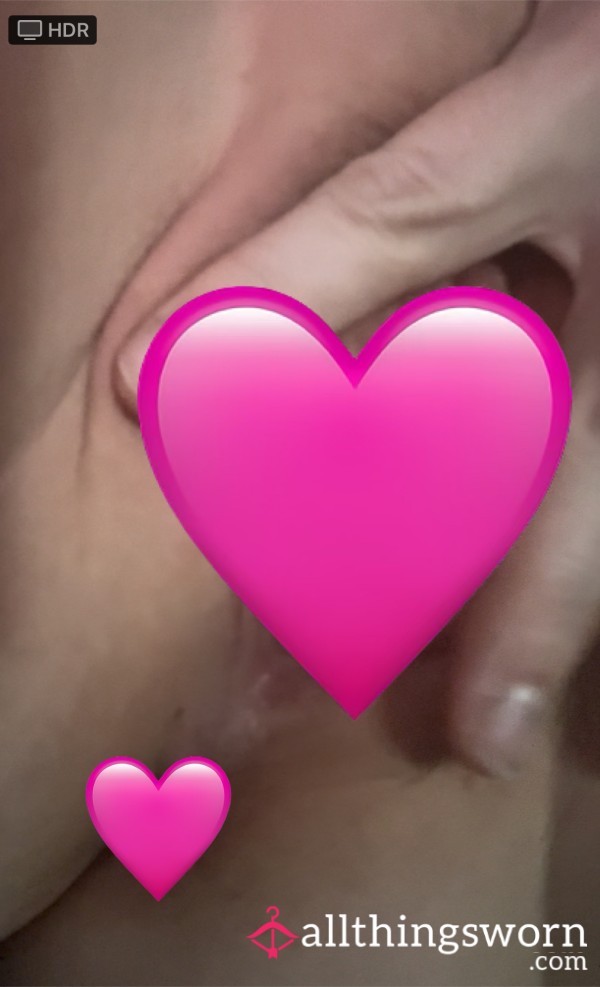 Close Up Pu**y Spread, Fingering, Clit Play