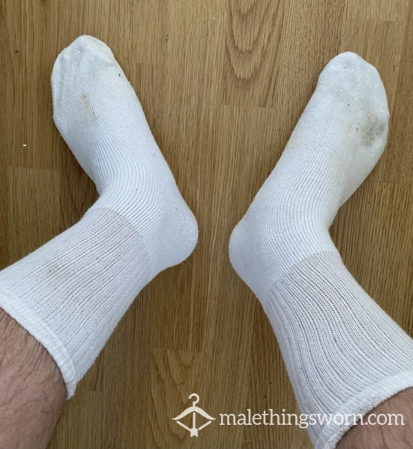 C*m Stained White Sports Socks