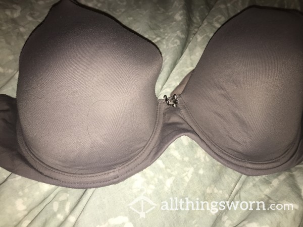 S**y Bra With Bow And Jewel (DOES NOT FIT!)