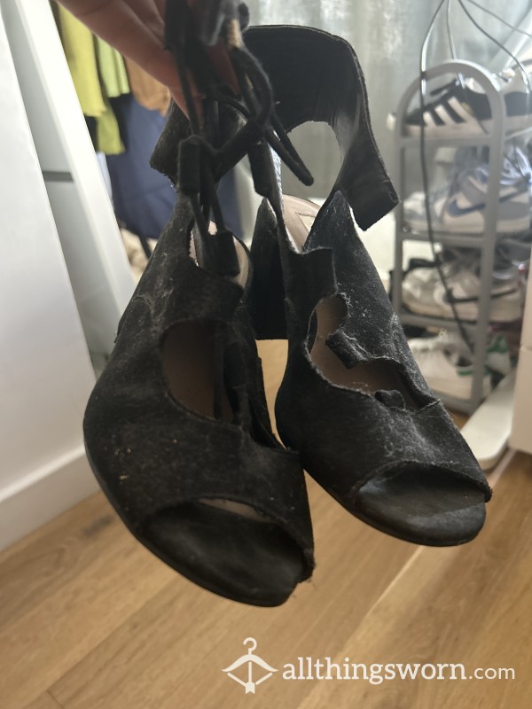 Dirty Old Heels