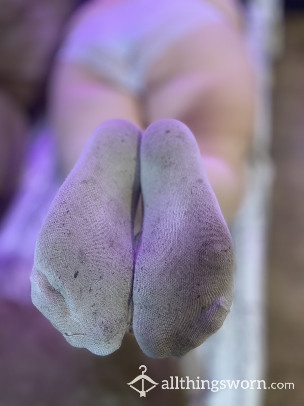 Dirty Old White Stinky Socks!! Tell Me What You Would Do With These Feet And Socks Loser!