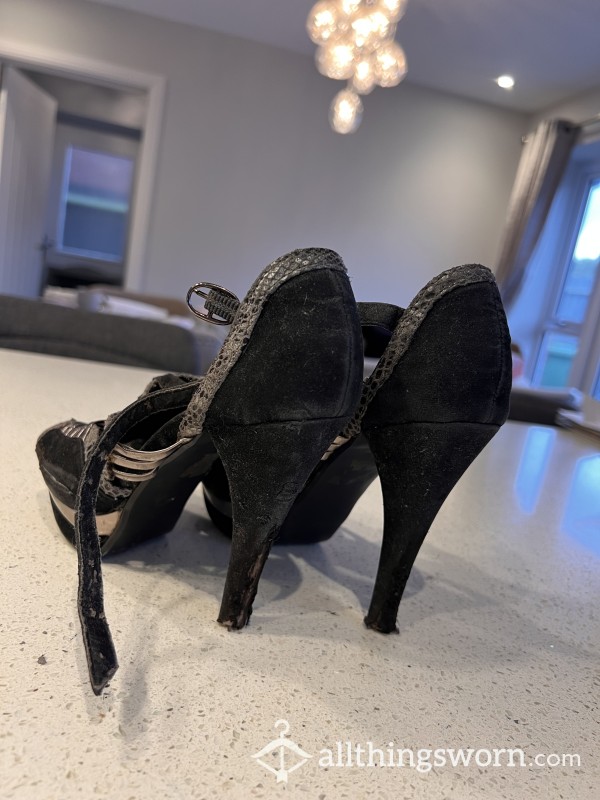 Dirty Very Used Heels