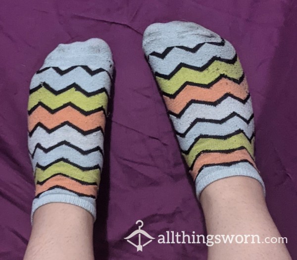 Dirty White Chevron Stripe Socks