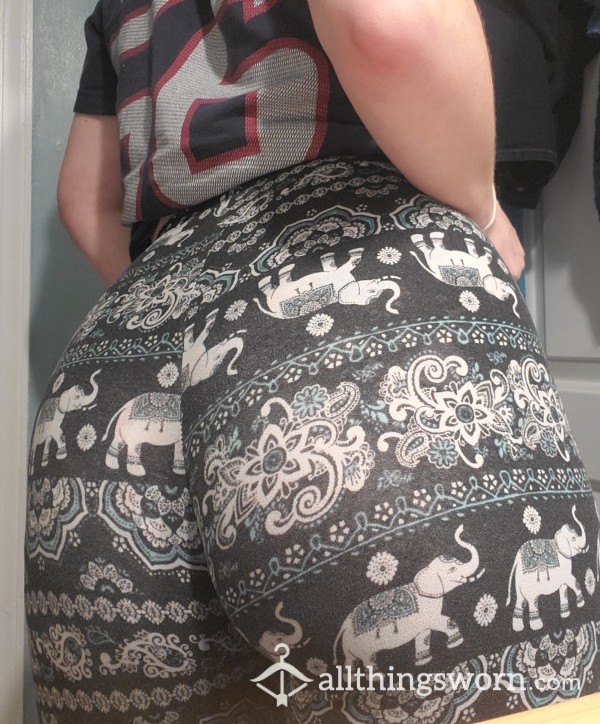 Elephant Print Leggings 😜