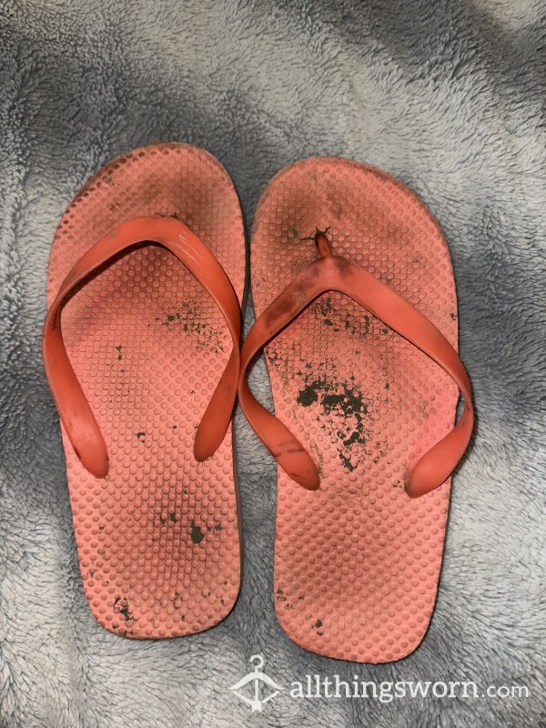 EXTREMELY WORN FLIP FLOPS