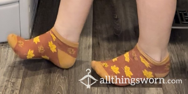 🍁FALL THEMED SOCKS WORN OVER A WEEK🍂